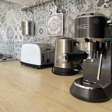 Apartments Sea & Sky Стари Град Екстериор снимка
