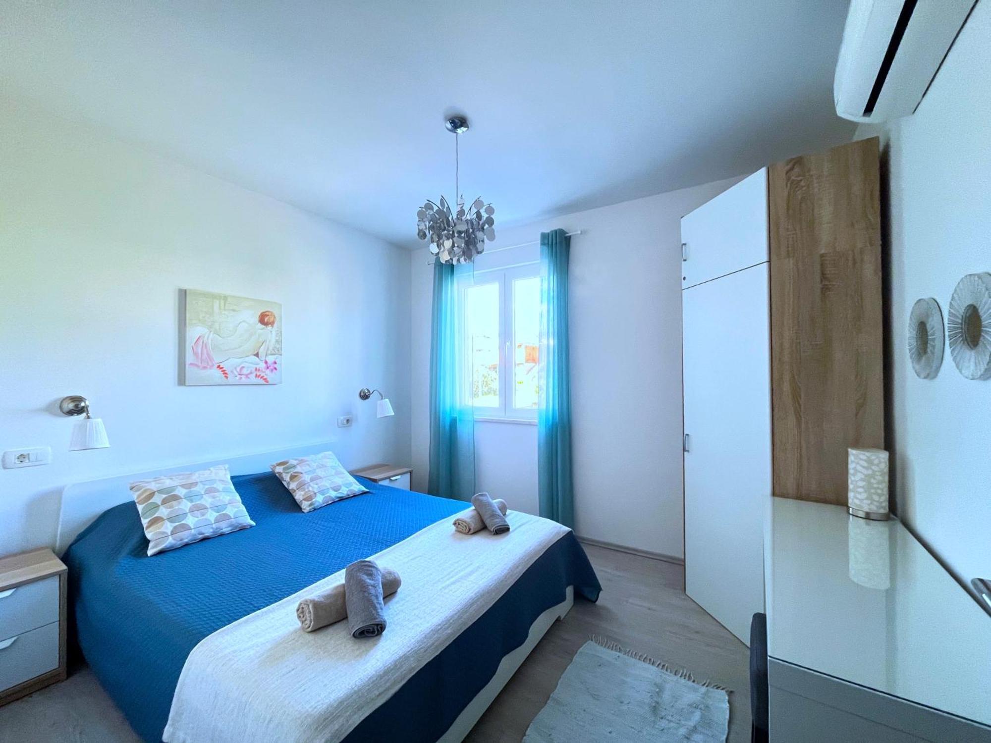 Apartments Sea & Sky Стари Град Стая снимка