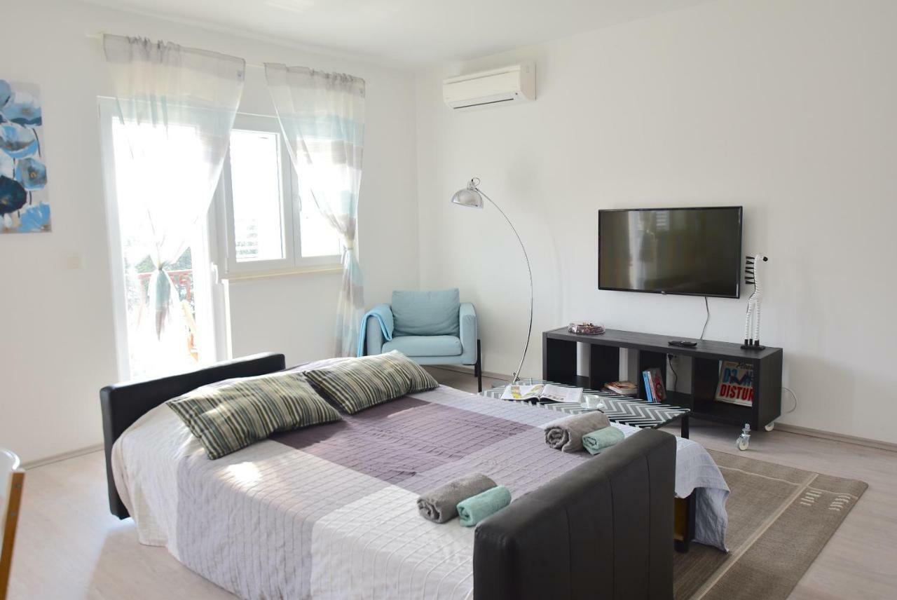 Apartments Sea & Sky Стари Град Екстериор снимка