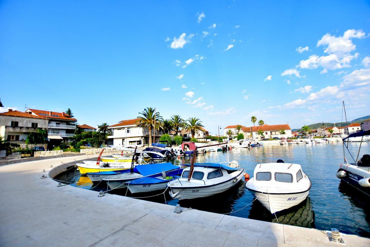 Apartments Sea & Sky Стари Град Екстериор снимка